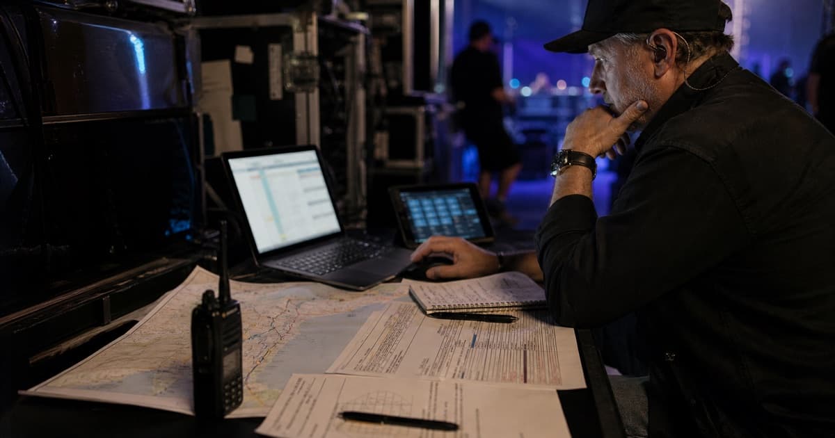 Tour Management Software: 12 Features Touring Teams Need