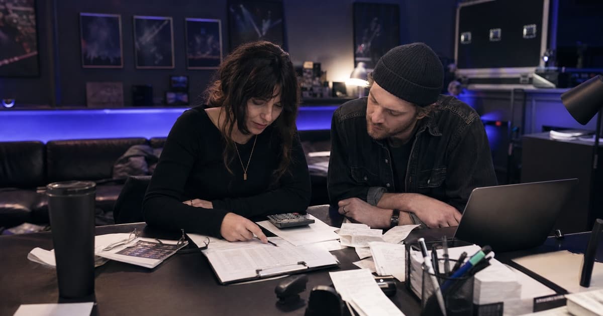 Tour Settlement Basics: What to Prepare Before the Show Ends